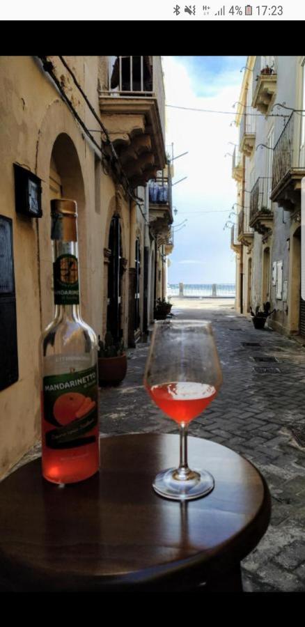 Ortigia L'Antico Dammuso Apartman Szirakúza Kültér fotó